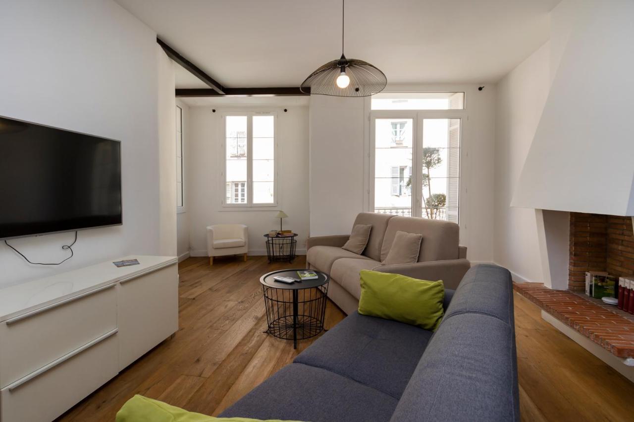Les Suites R Bonaparte - Appartements De Standing Au Coeur De La Vieille Ville Pietonne Ajaccio  Exteriör bild