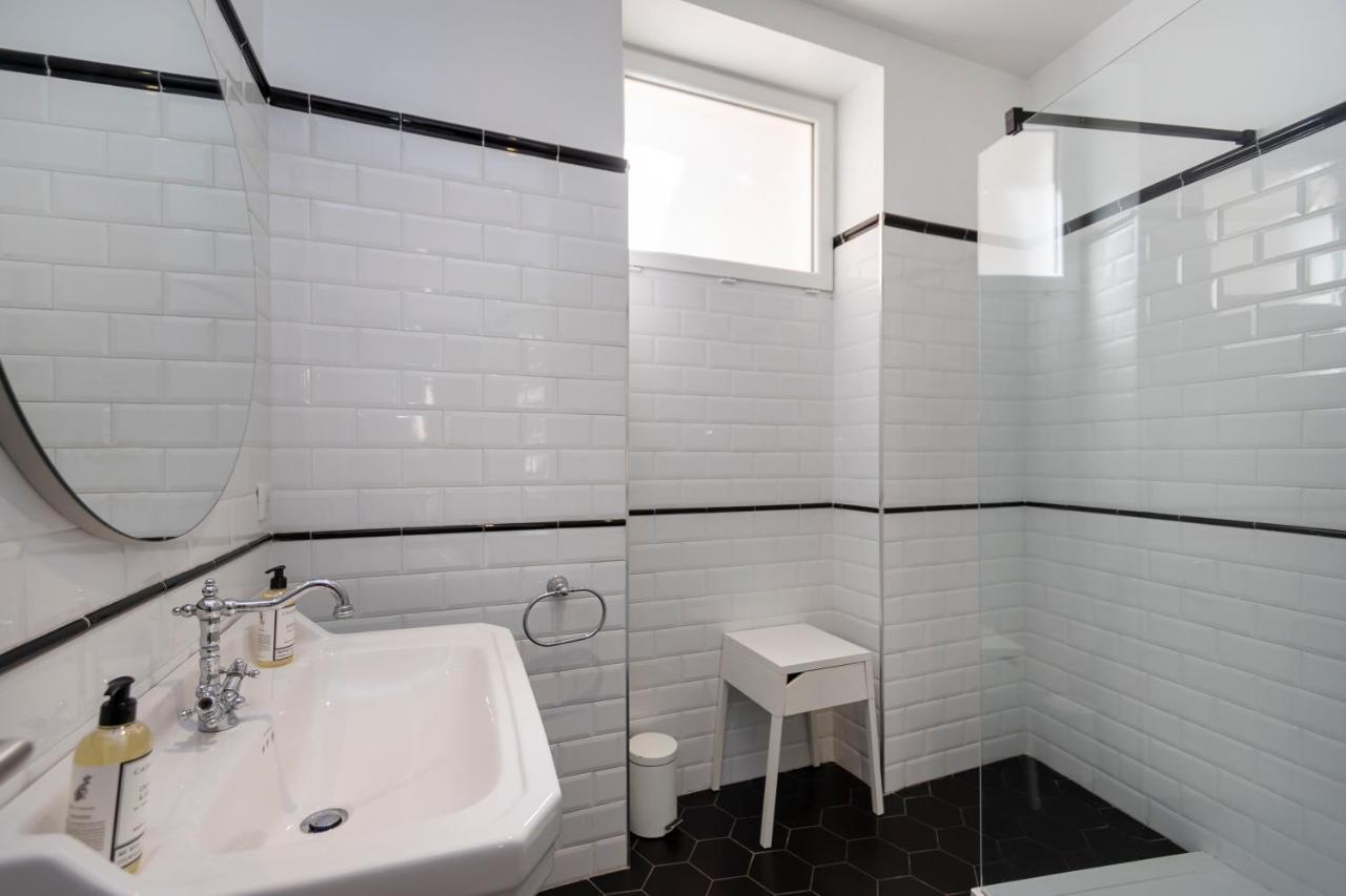Les Suites R Bonaparte - Appartements De Standing Au Coeur De La Vieille Ville Pietonne Ajaccio  Exteriör bild