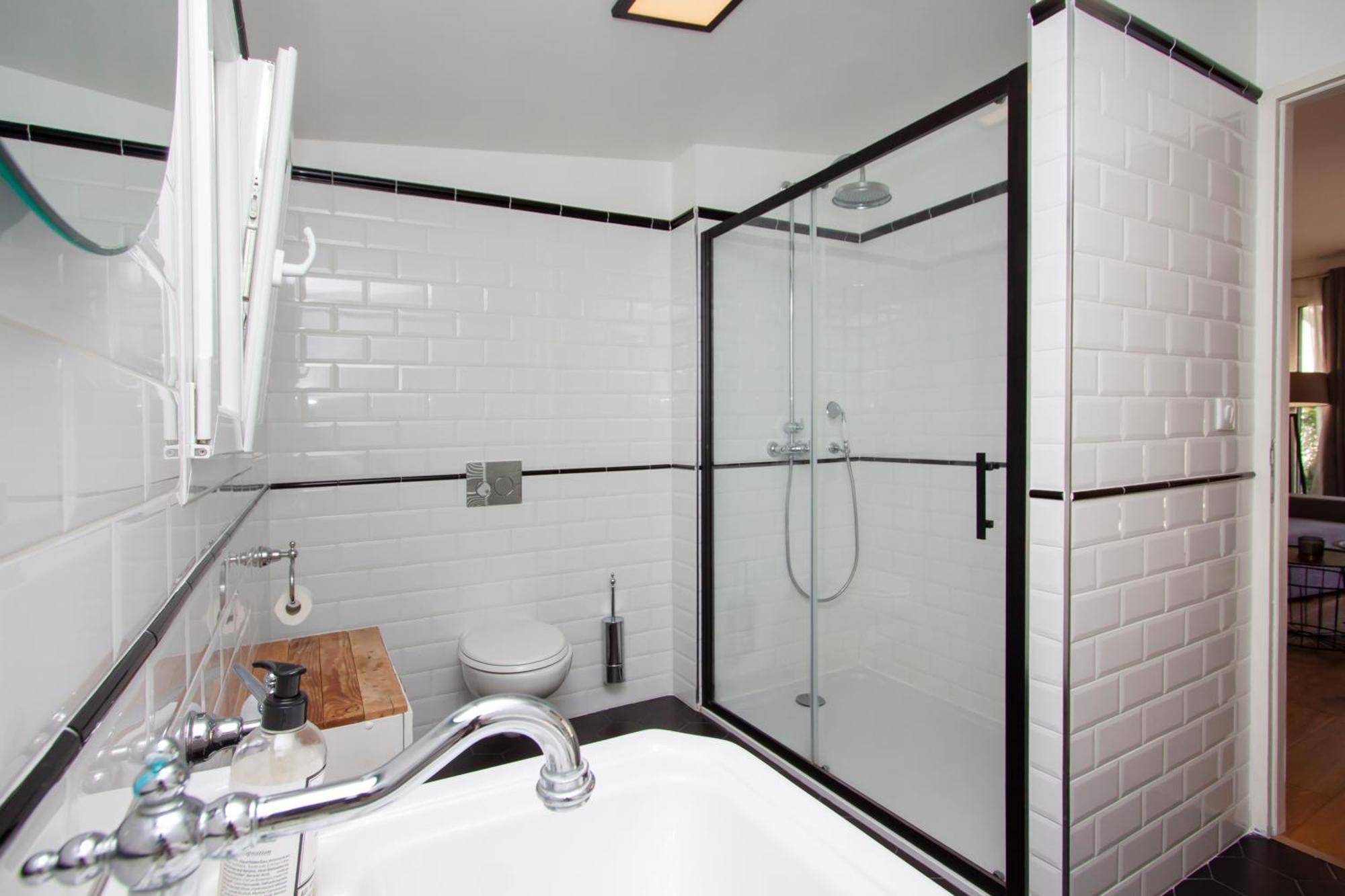 Les Suites R Bonaparte - Appartements De Standing Au Coeur De La Vieille Ville Pietonne Ajaccio  Rum bild